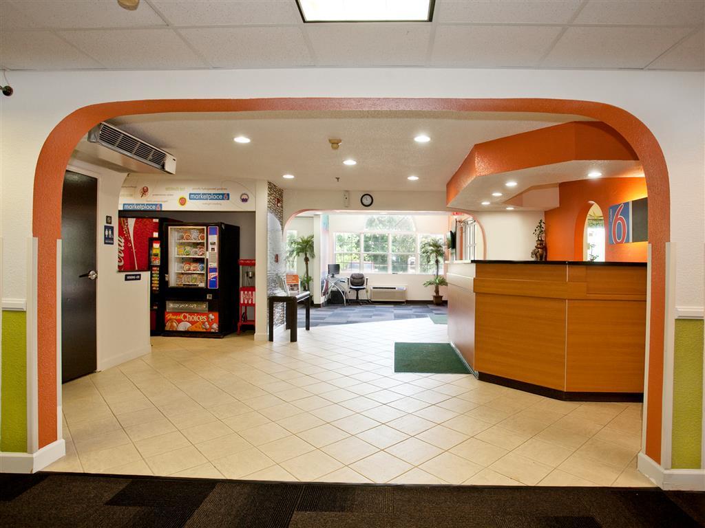 Motel 6-Simpsonville, Sc - Greenville Interior foto